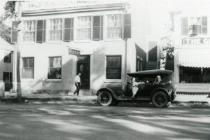 Brick Store Museum building c.1925 when the Water District was located on the 1st floor.